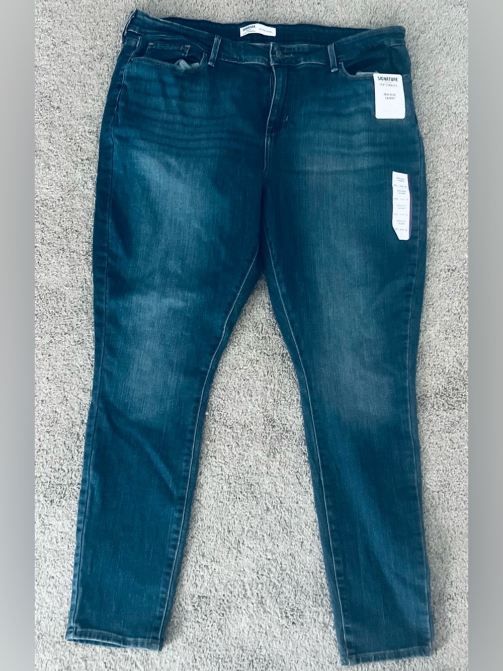 Levi's Signature Mid-Rise Skinny Jeans/20M - Picture 2 of 8